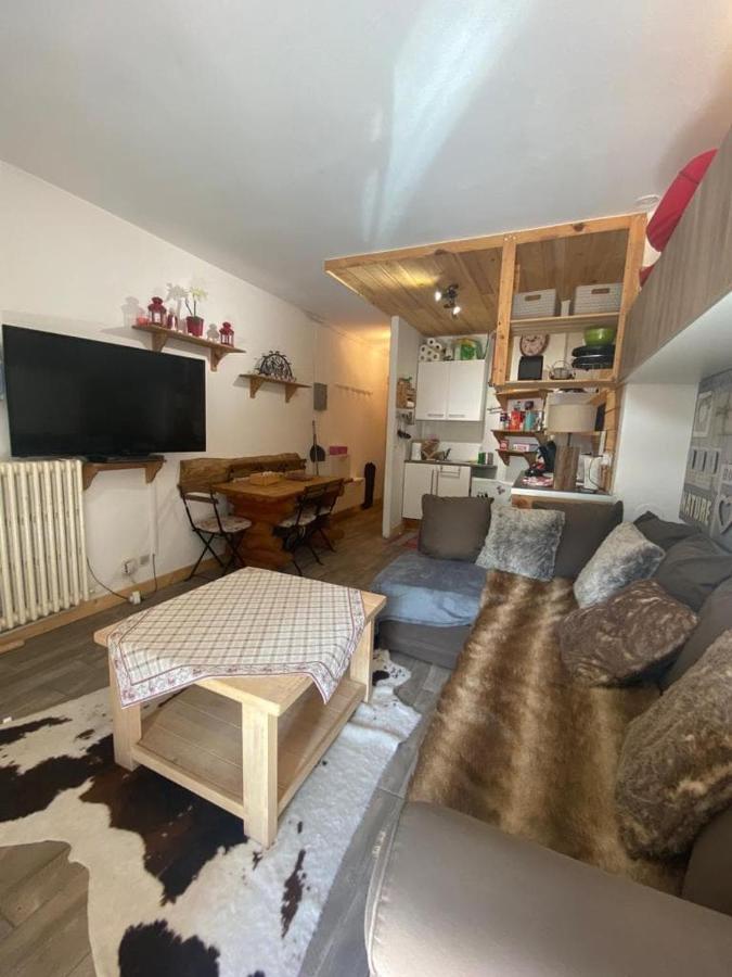 Residence Le Schuss Studio Montagne En Bas Des Pistes Vars  Eksteriør bilde